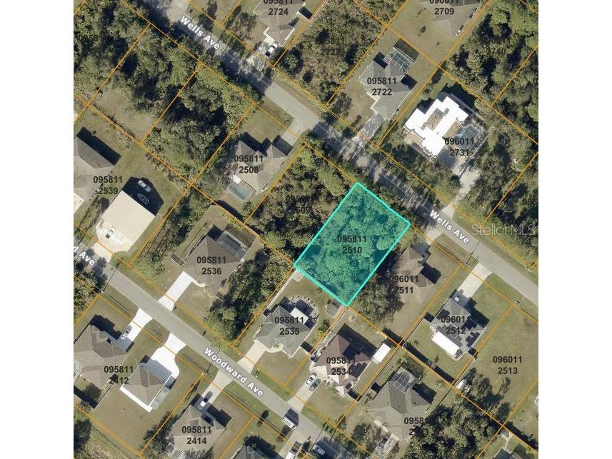 Wells Avenue North Port FL 34286 A4675188 image1
