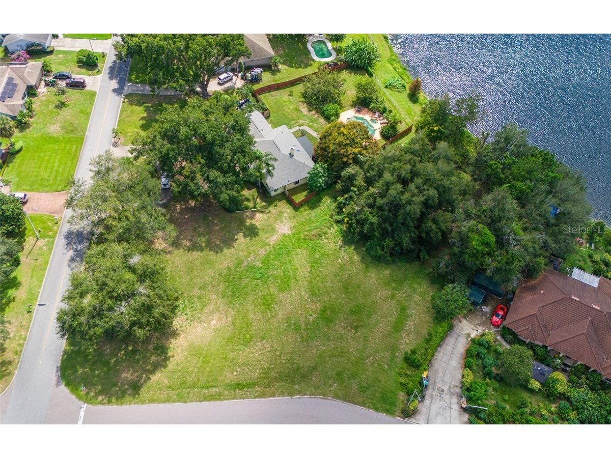 Westmoreland Avenue Eustis FL 32726 - LAKE LOUISE G5074444 image1