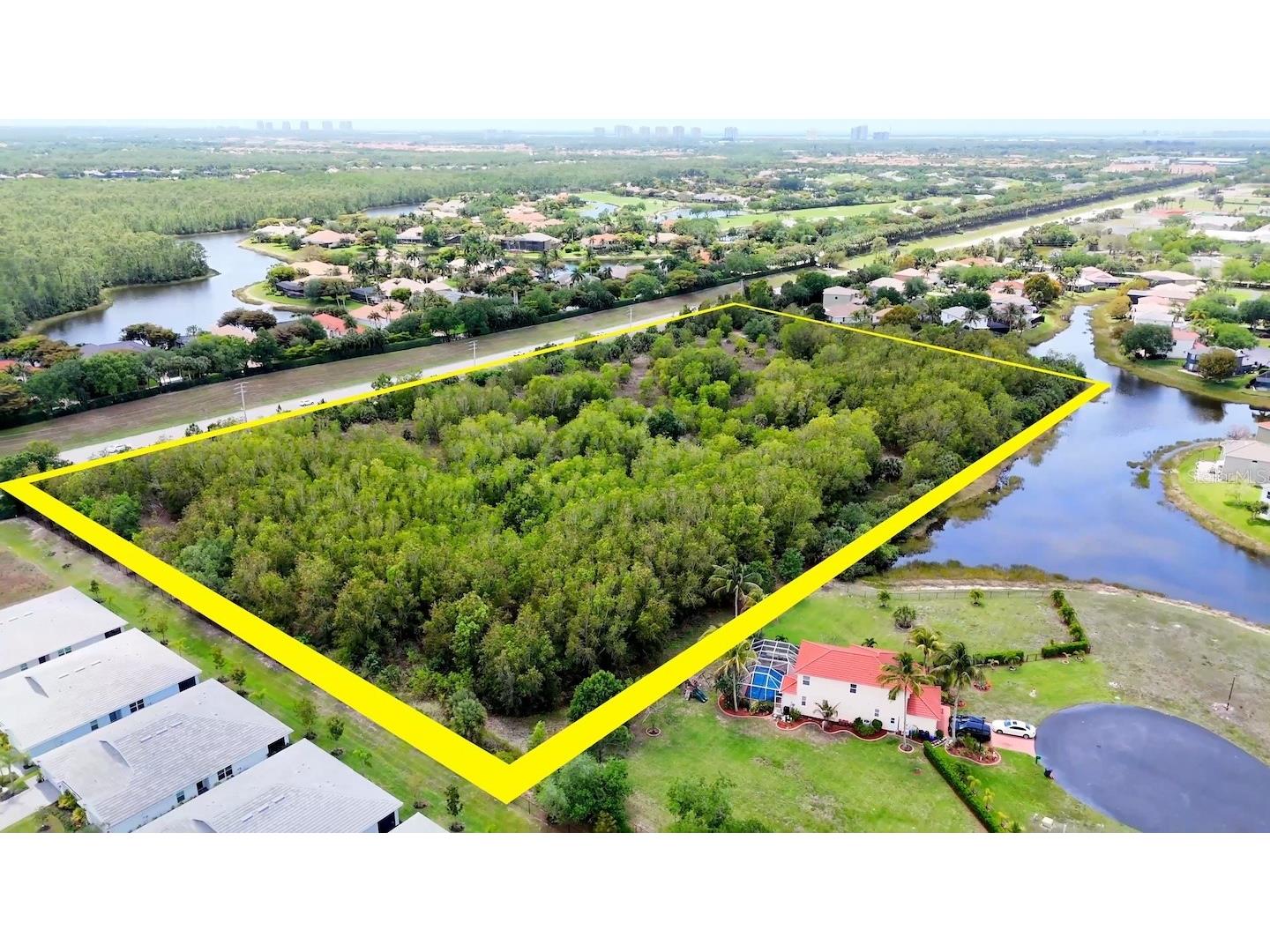 Williams Road Estero FL 33928 A4690287 image1