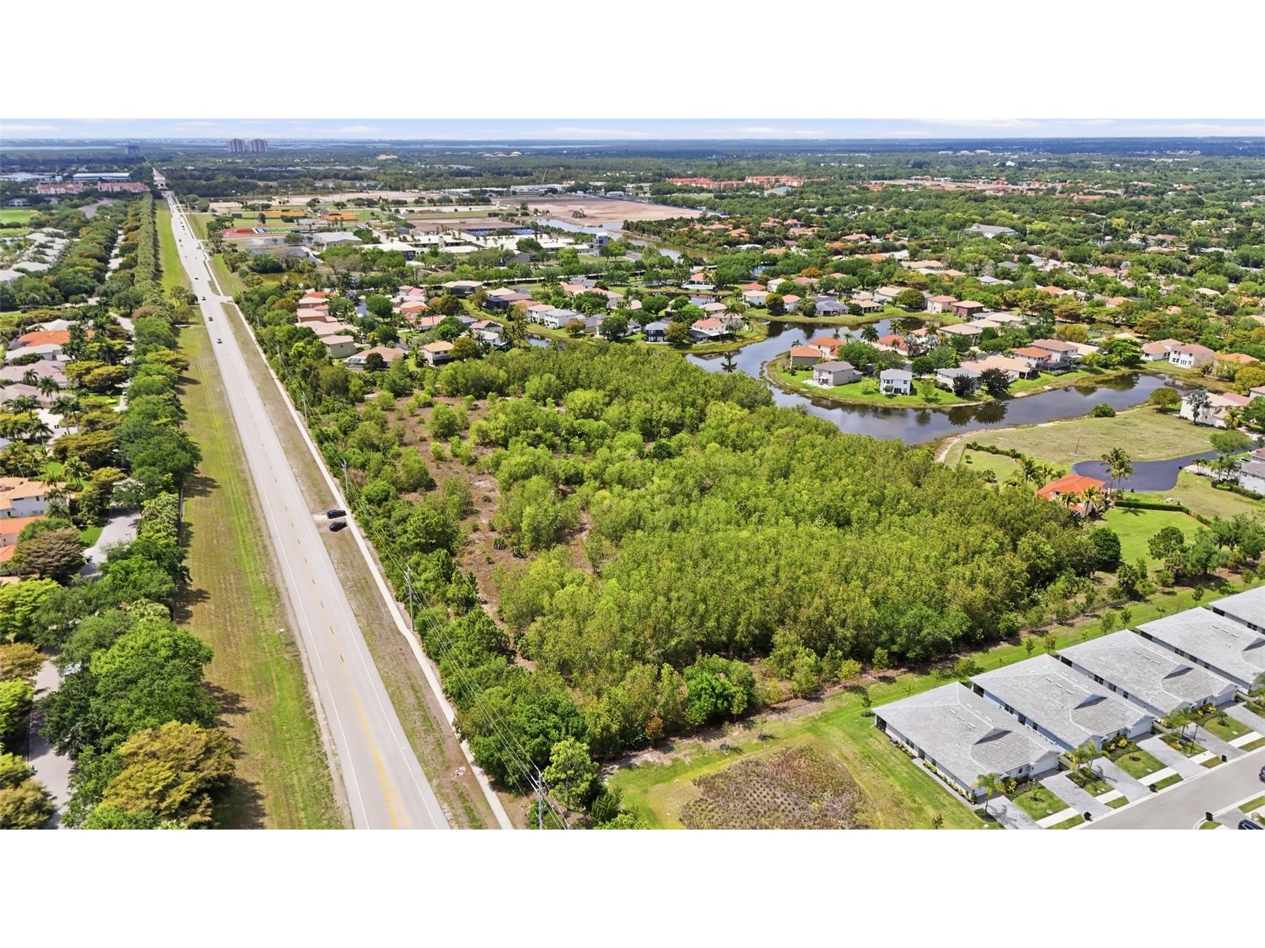 Williams Road Estero FL 33928 A4690287 image10