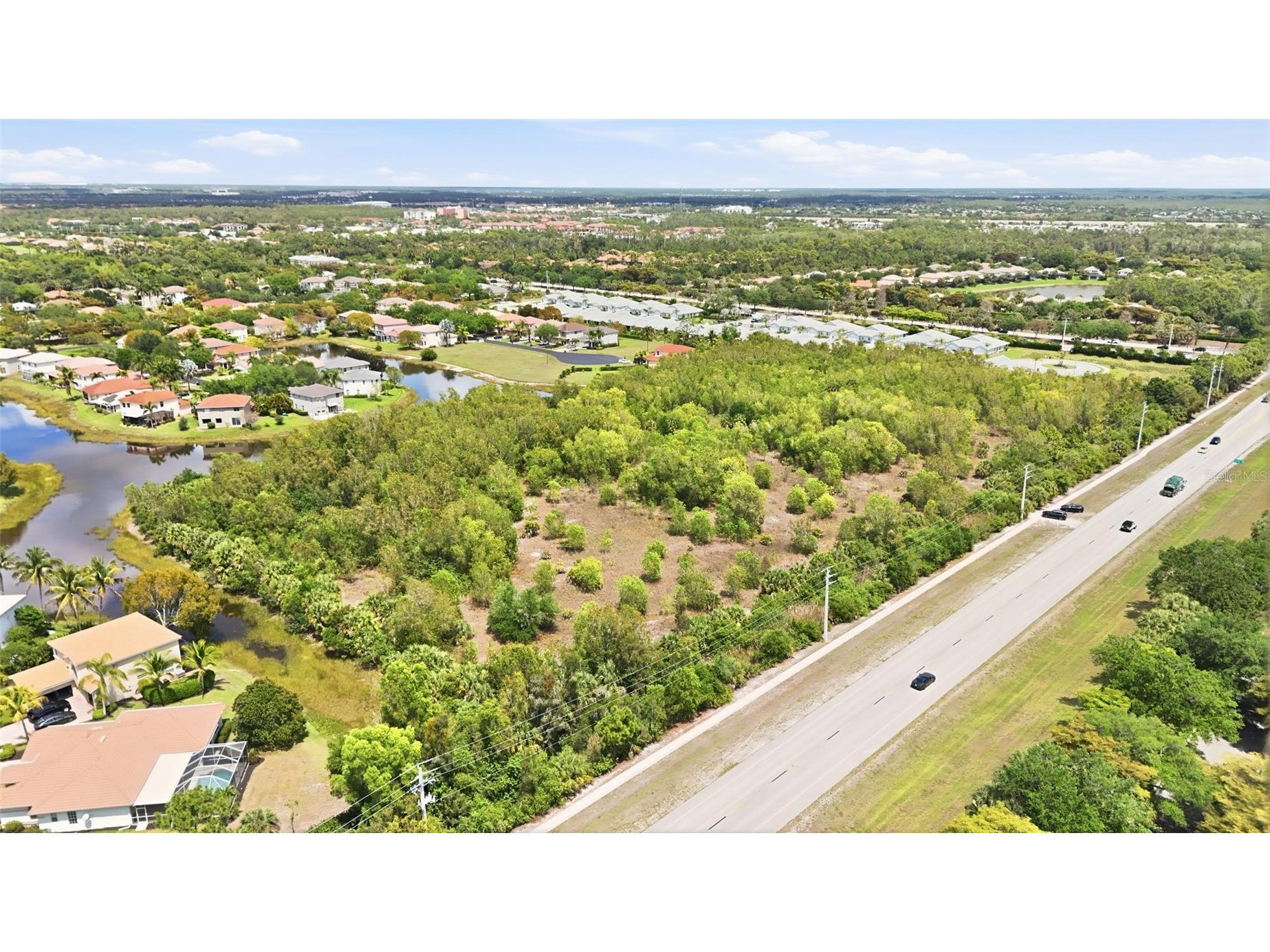 Williams Road Estero FL 33928 A4690287 image5