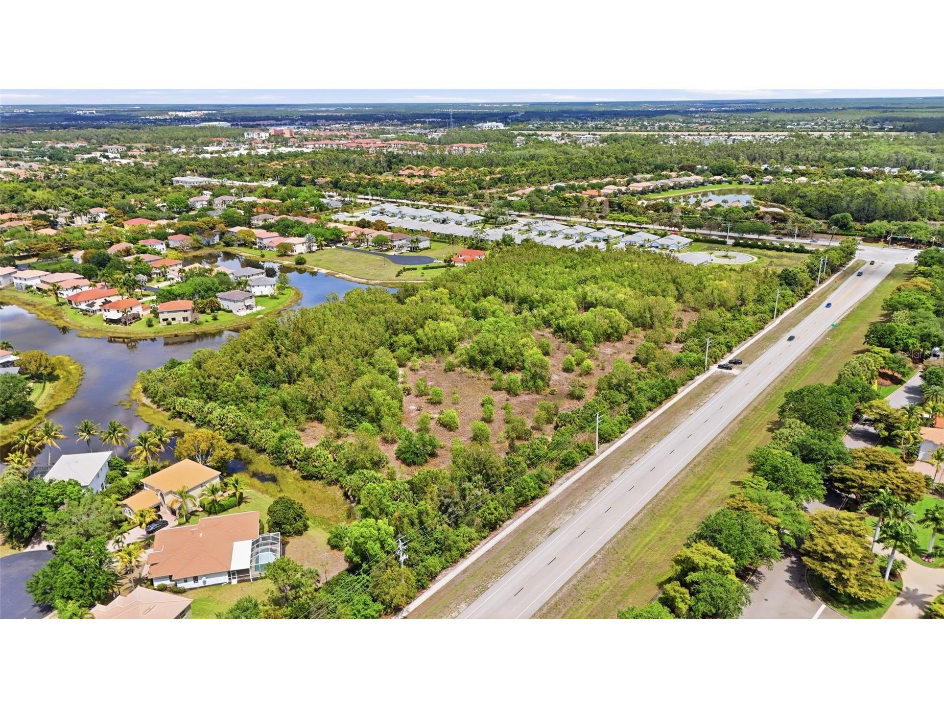 Williams Road Estero FL 33928 A4690287 image6