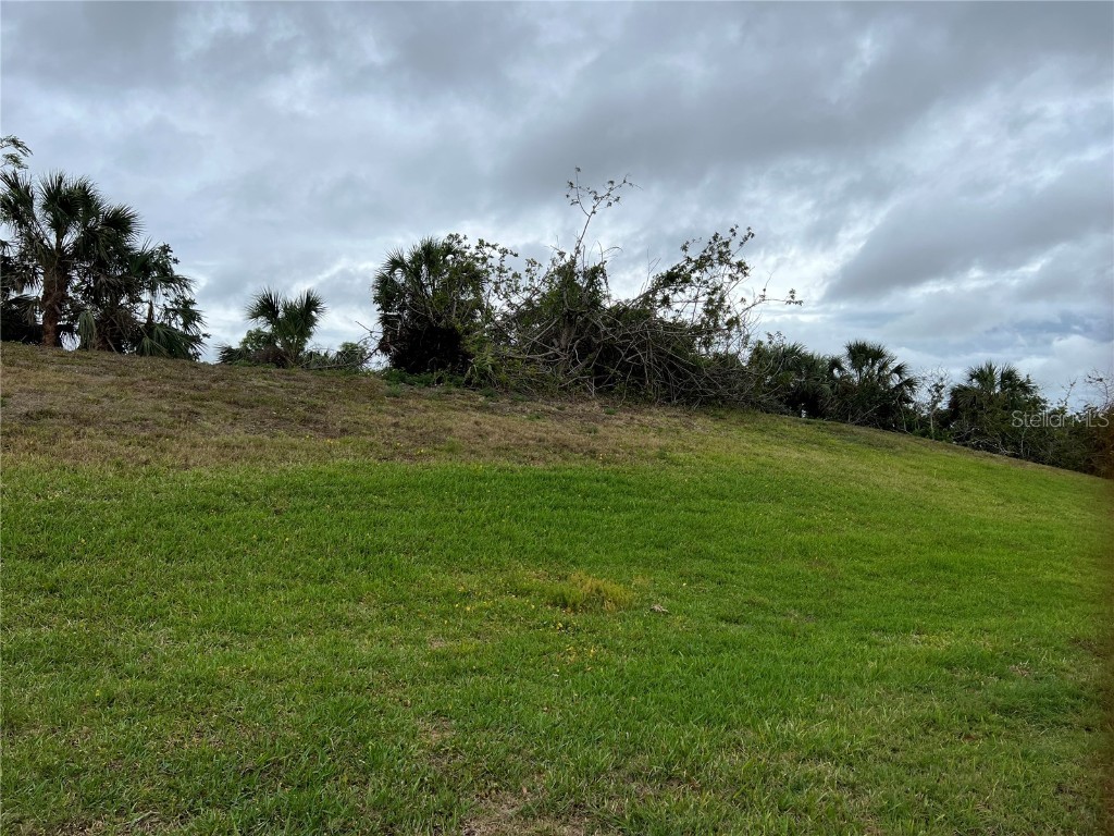 Woodbridge Drive Venice FL 34293 A4571228 image3