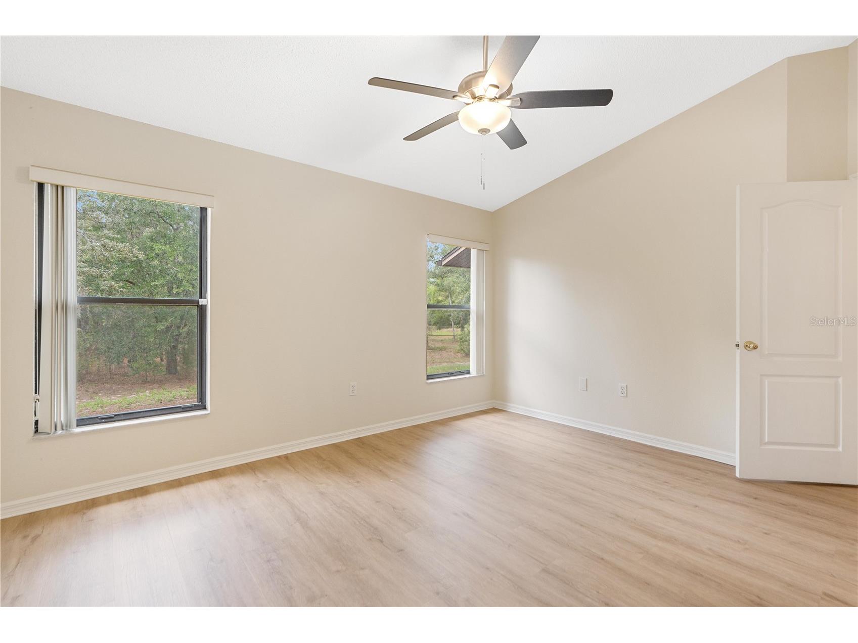 7121 Bastian Court Weeki Wachee FL 34613 W7885860 image14