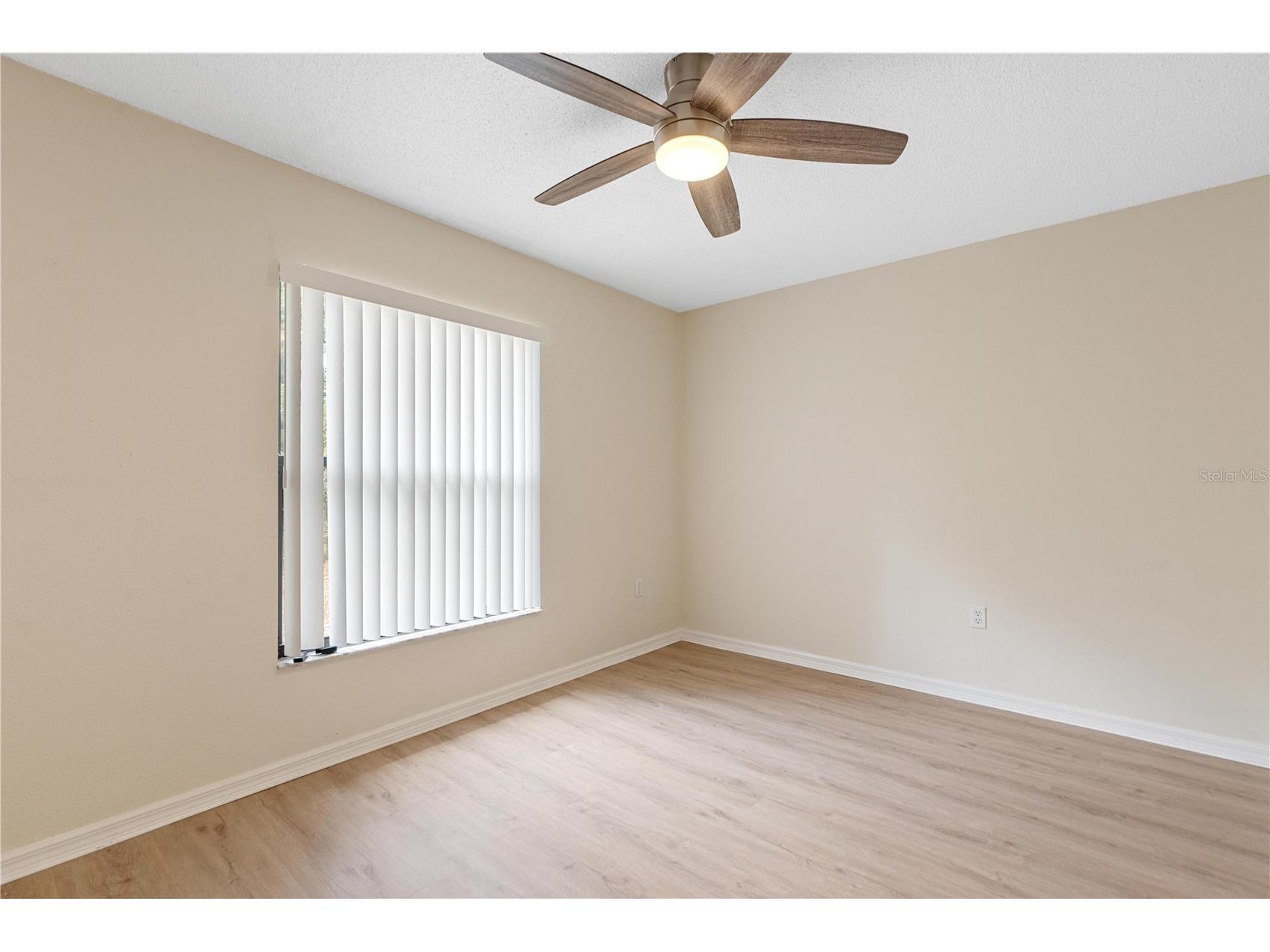 7121 Bastian Court Weeki Wachee FL 34613 W7885860 image22