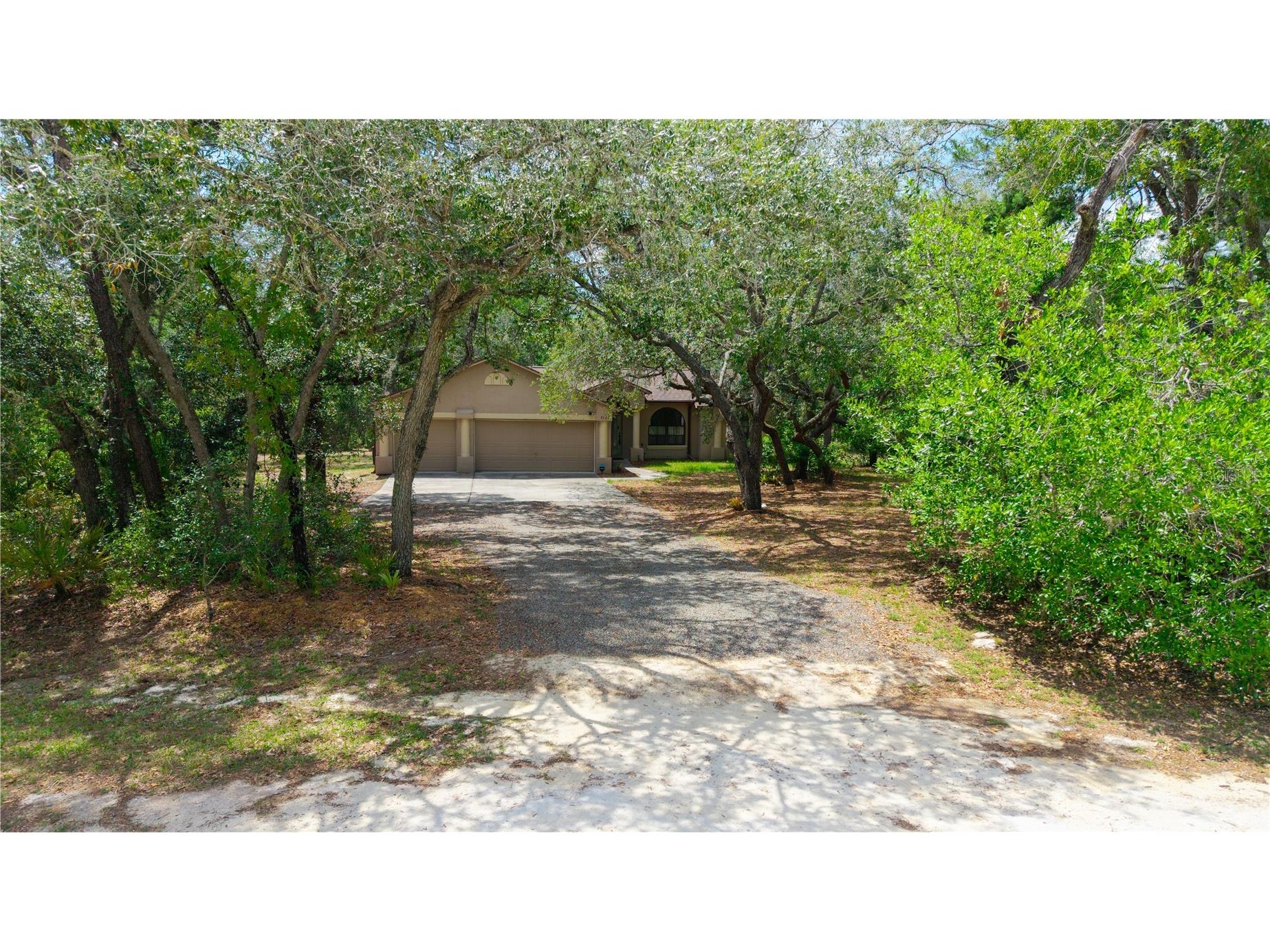 7121 Bastian Court Weeki Wachee FL 34613 W7885860 image34