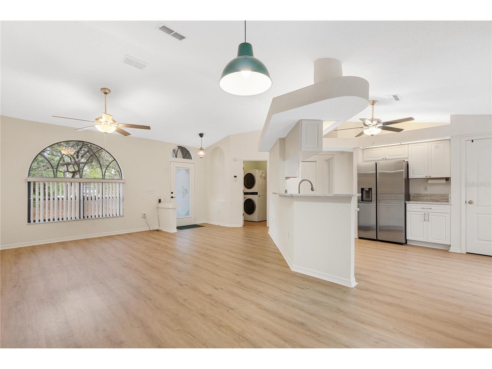 7121 Bastian Court Weeki Wachee FL 34613 W7885860 image7