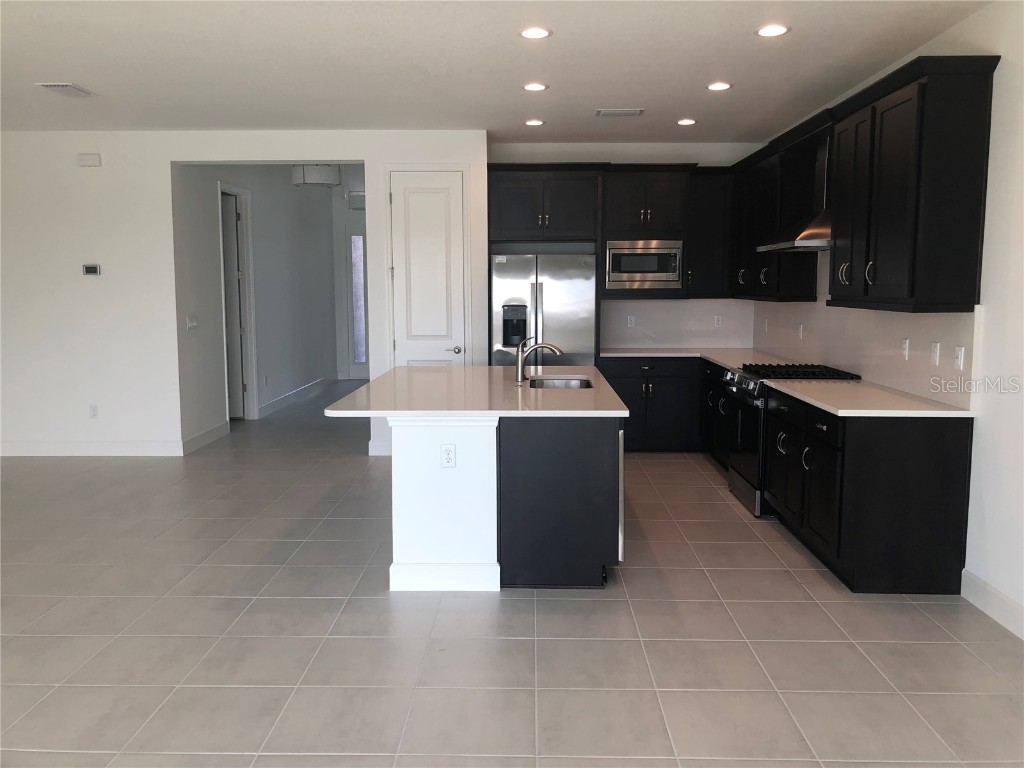  Wesley Chapel FL 33543 TB8444199 image13