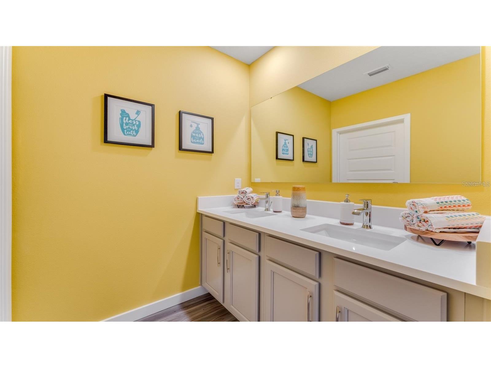  Wesley Chapel FL 33544 A4694771 image2