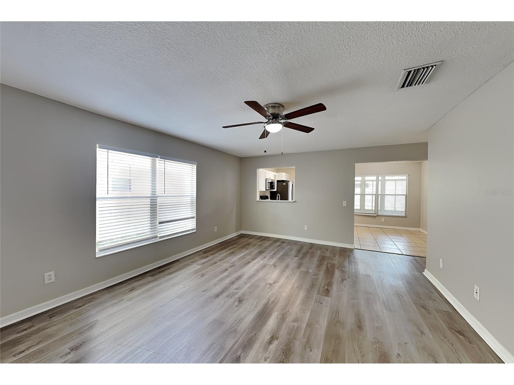  Wesley Chapel FL 33545 O6419488 image2