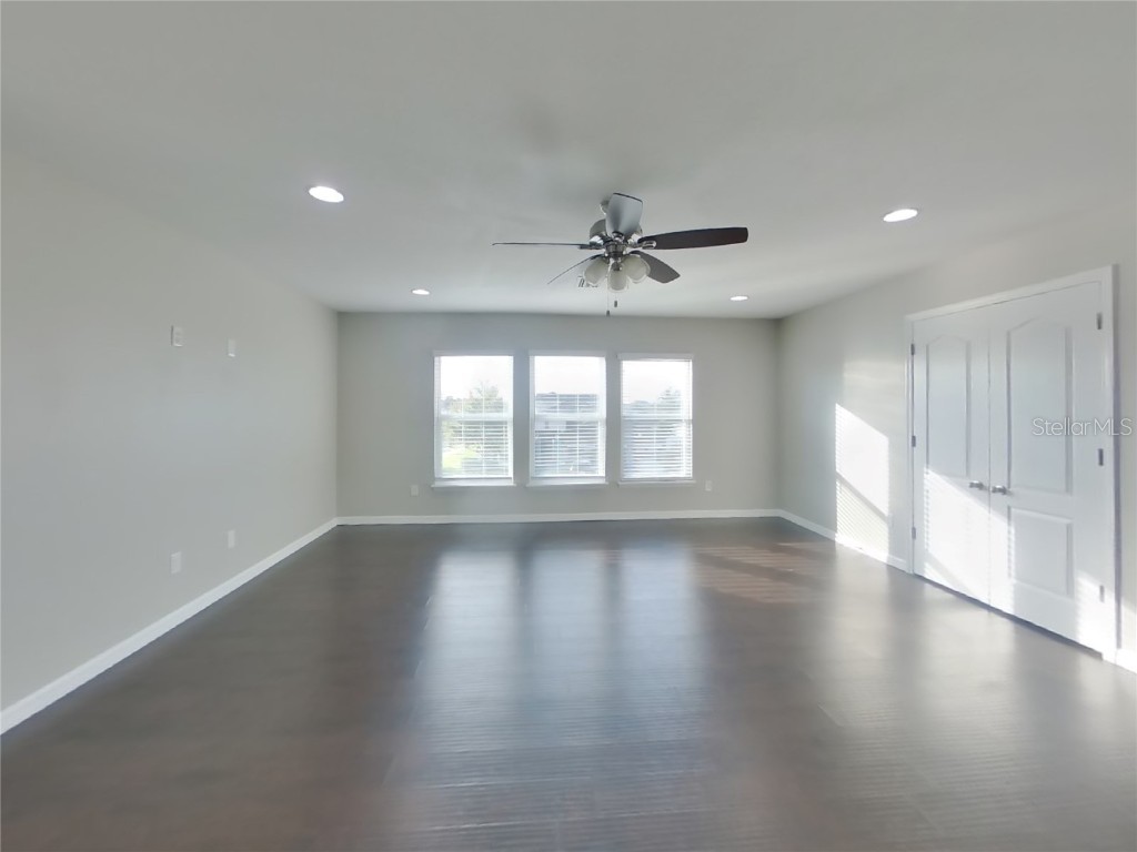  Wesley Chapel FL 33545 TB8445792 image18