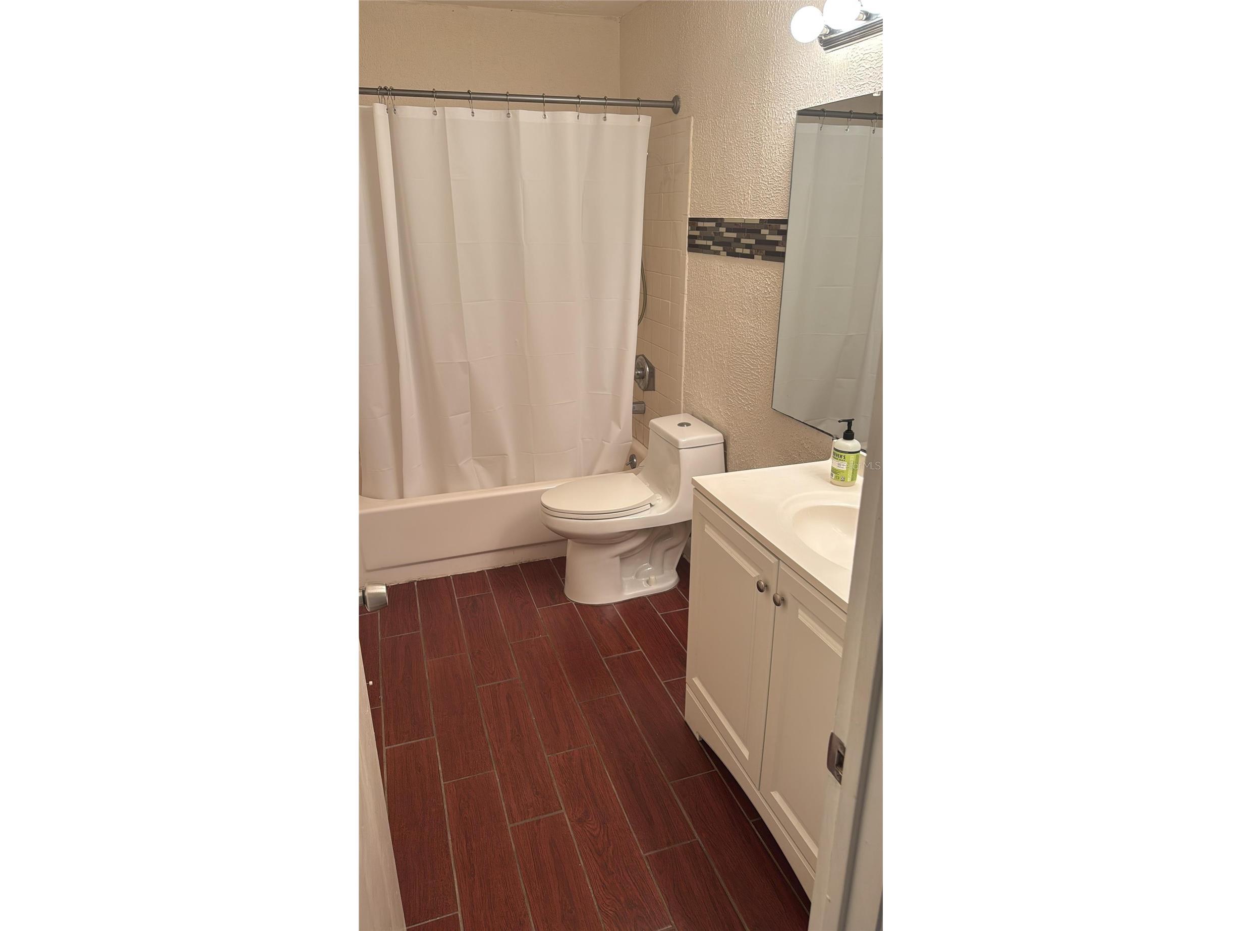  Wildwood FL 34785 G5109105 image27
