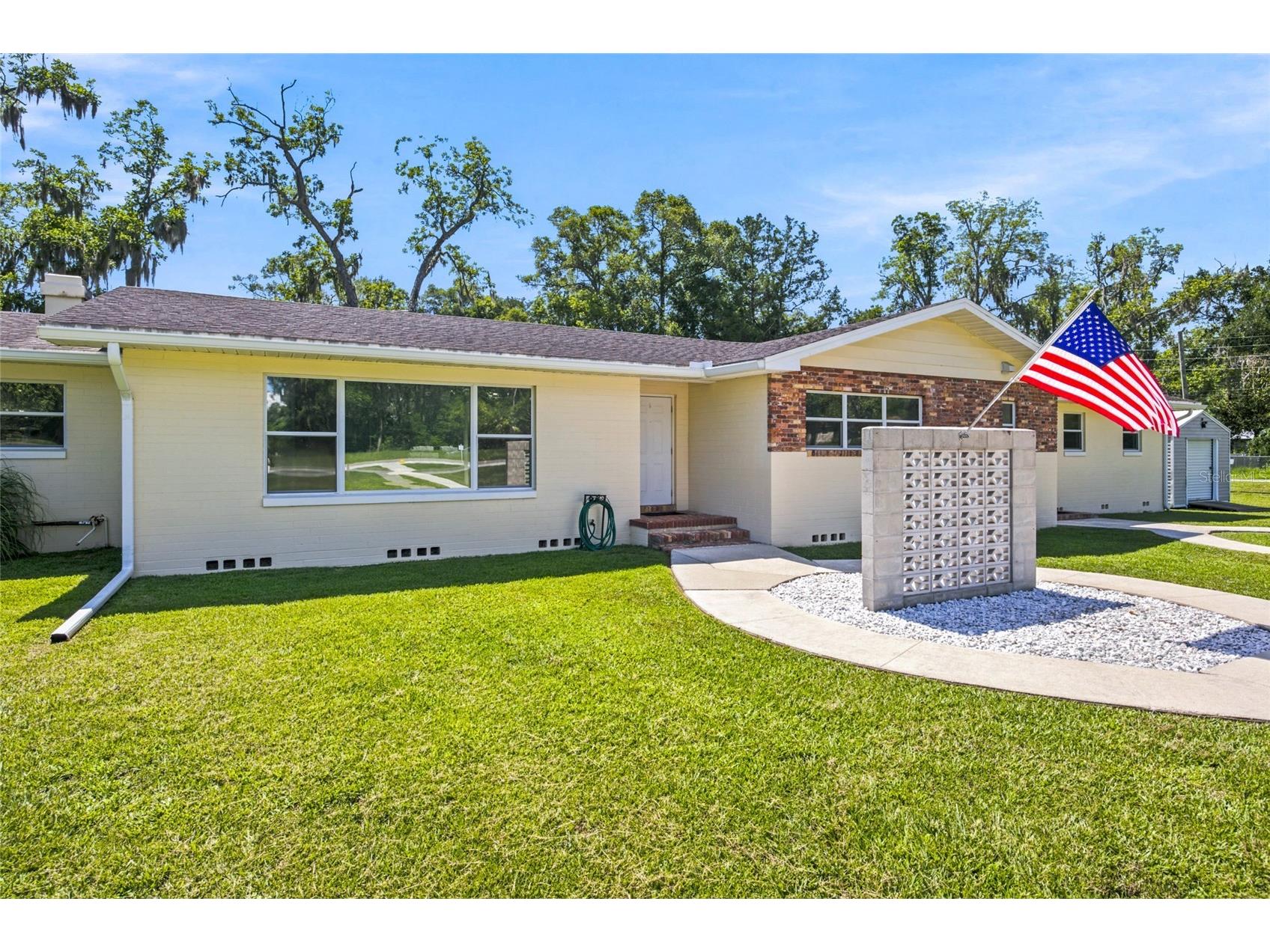  Williston FL 32696 OM726998 image1