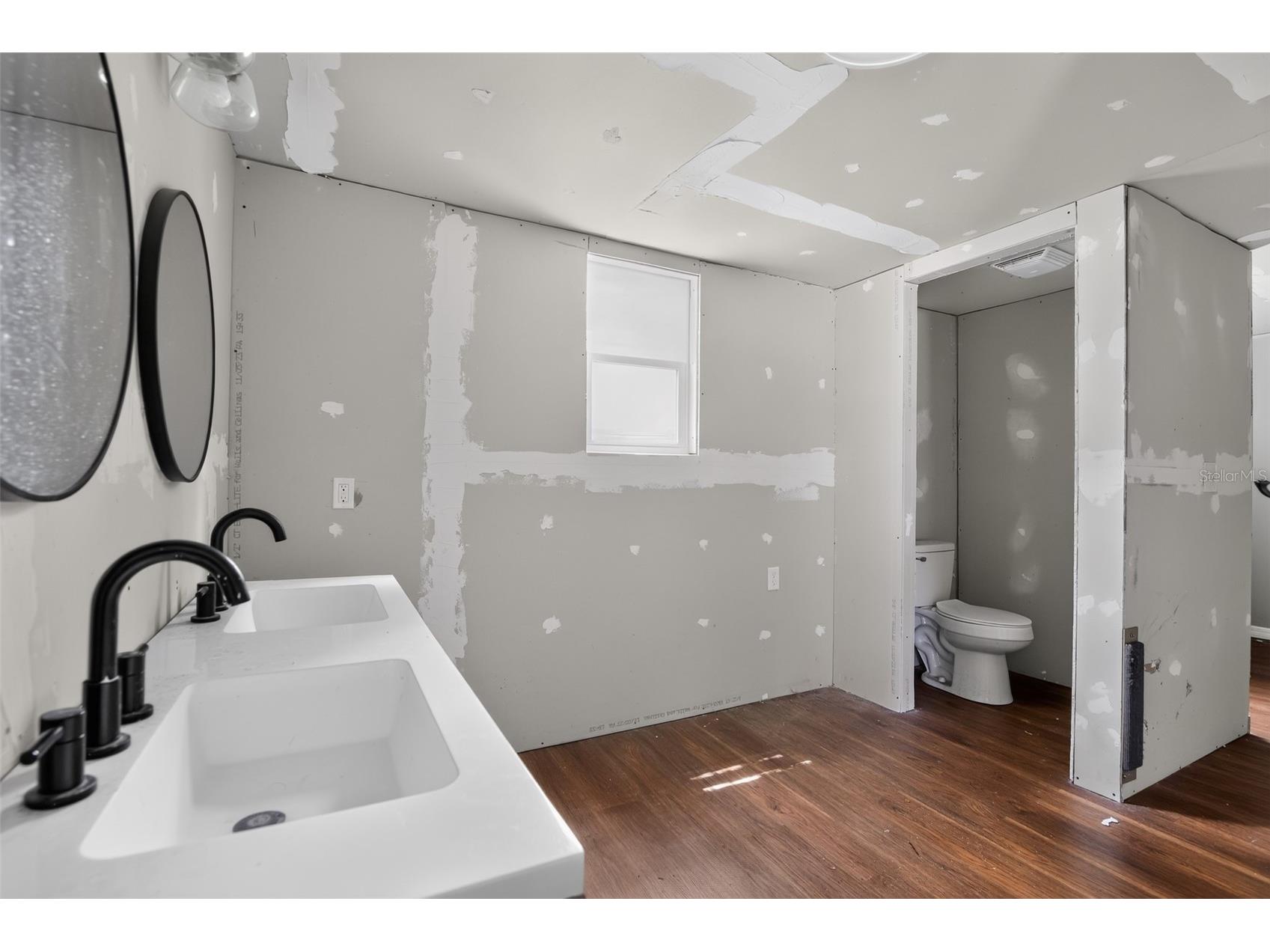 306 SE 2nd Street Williston FL 32696 OM728296 image8