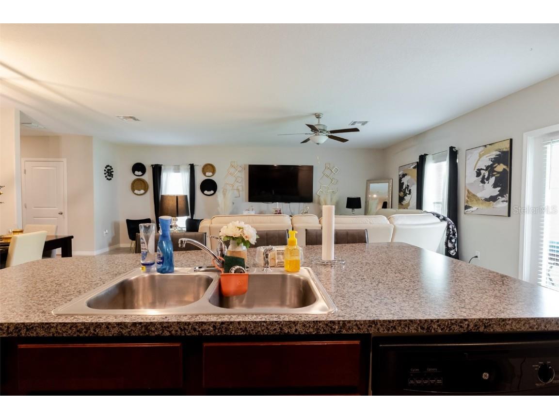  Wimauma FL 33598 A4662776 image15