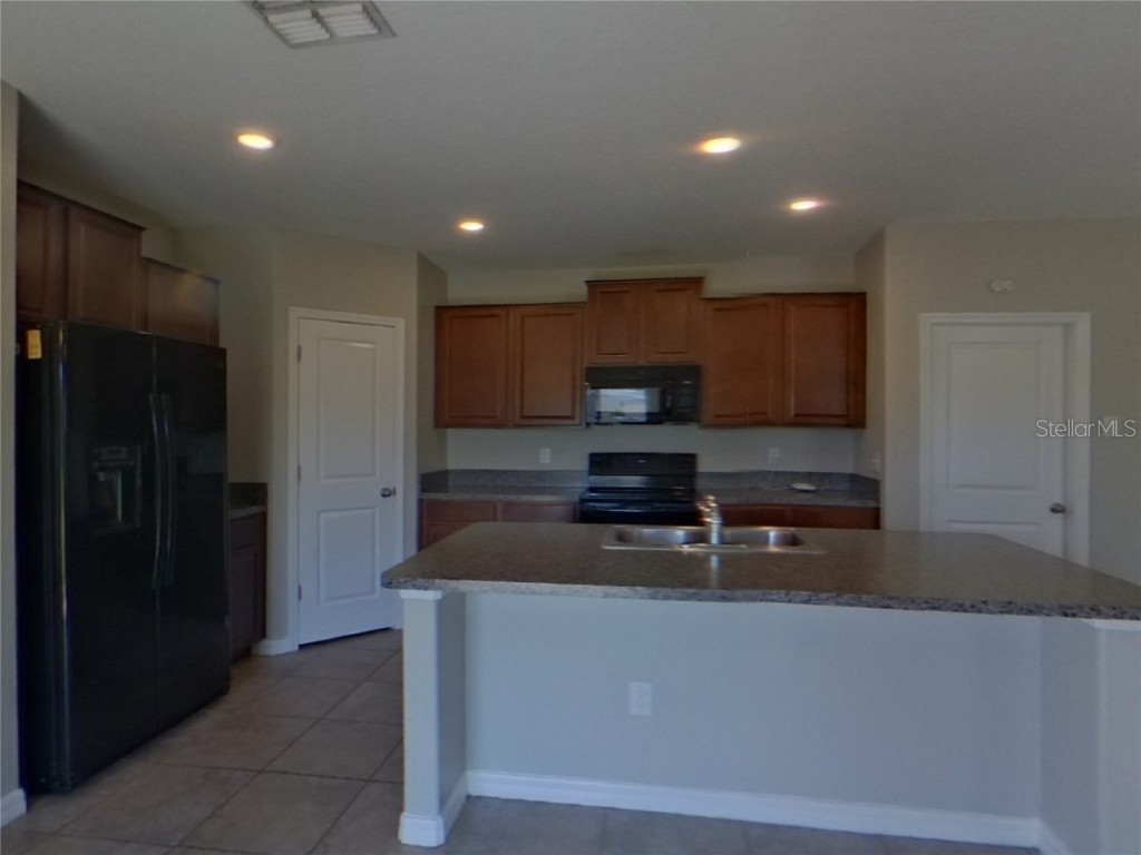  Wimauma FL 33598 TB8430232 image5