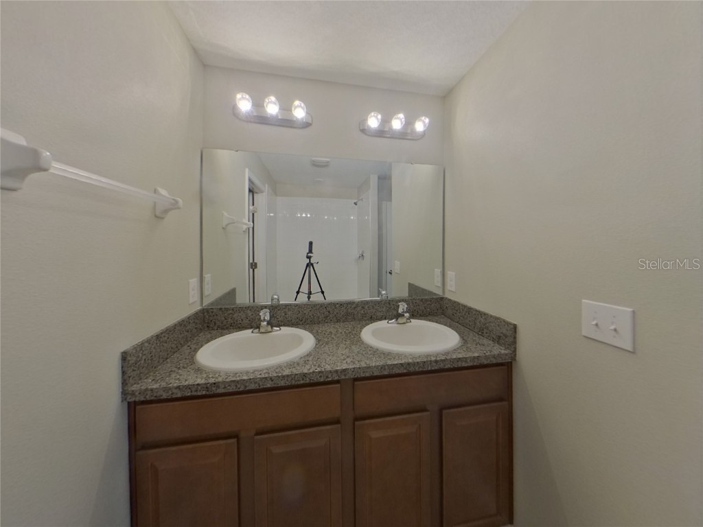  Wimauma FL 33598 TB8430232 image8