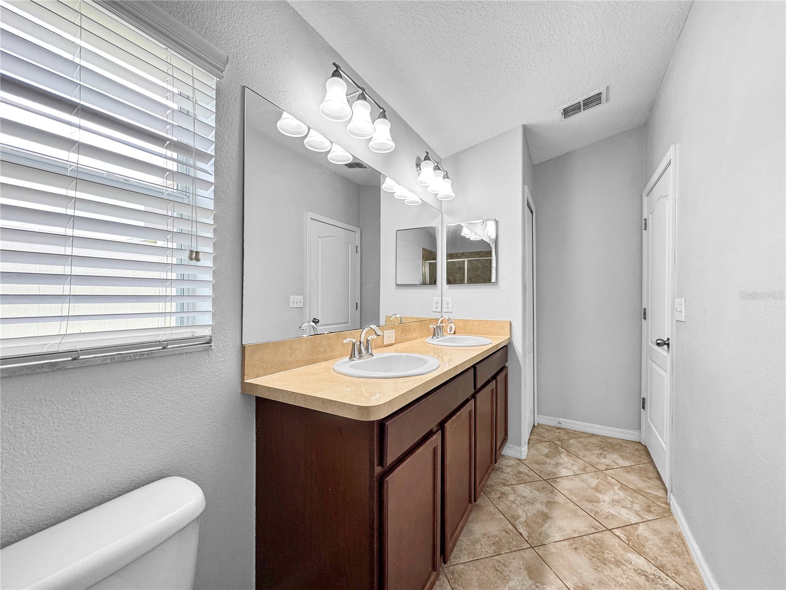  Wimauma FL 33598 TB8530342 image12