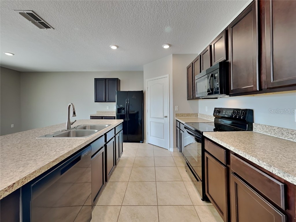  Winter Haven FL 33880 TB8452005 image4