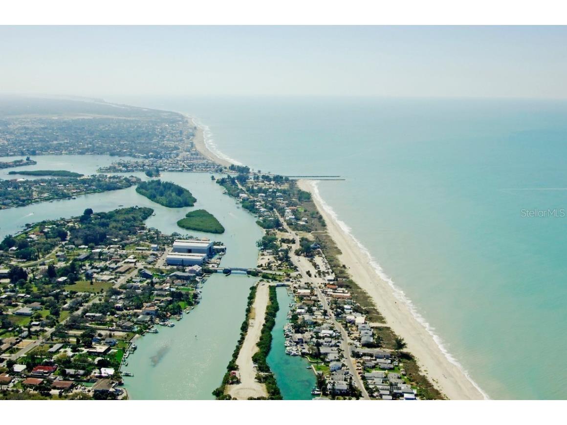 Yacht Club Drive Venice FL 34293 V4944481 image6