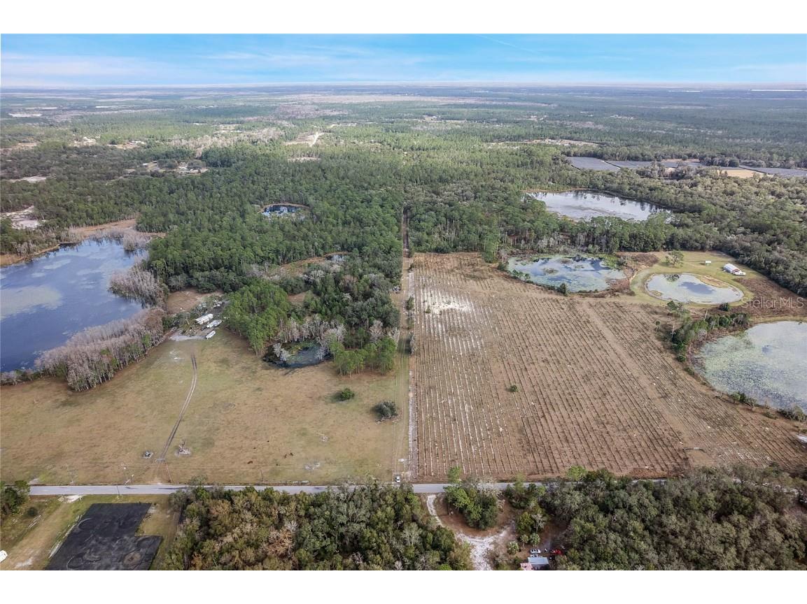 Youth Camp Lane Pierson FL 32180 V4928096 image1