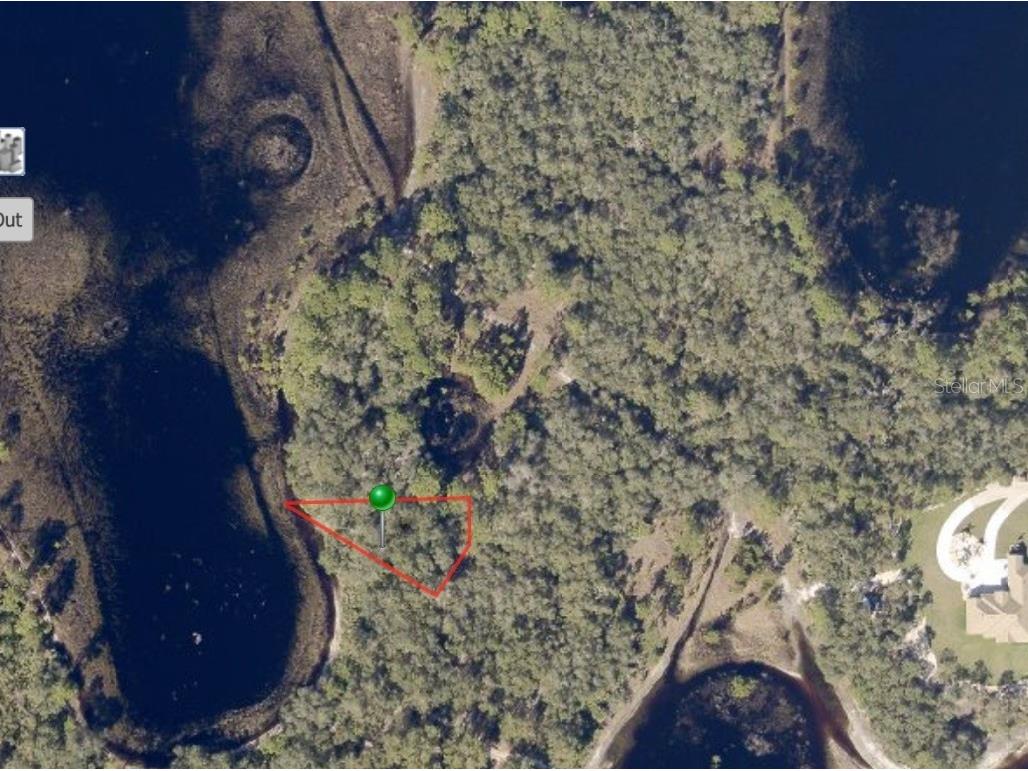 Yvonne Paper Street Deltona FL 32725 - SAND LAKES V4932116 image1