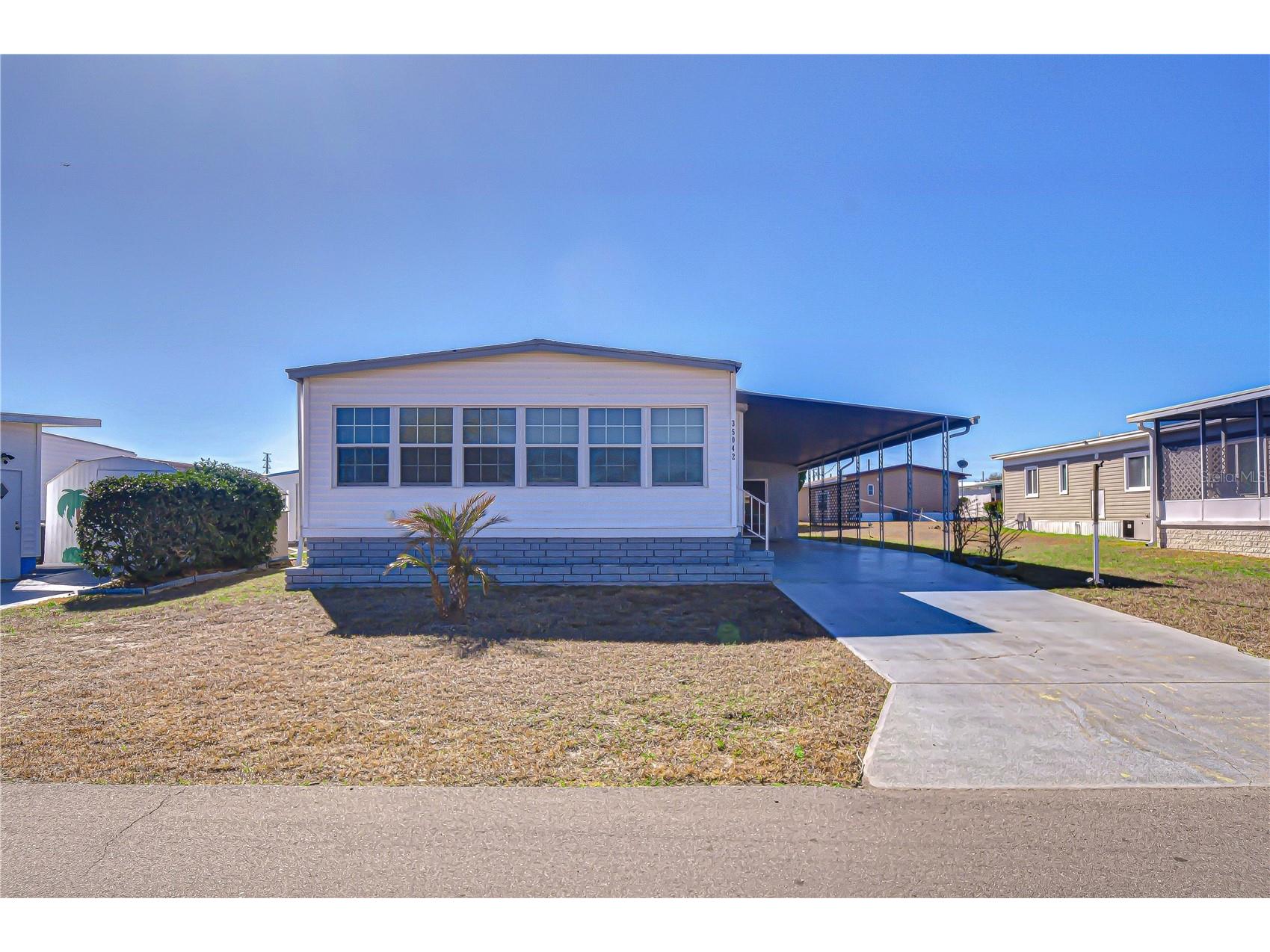  Zephyrhills FL 33541 TB8473680 image1