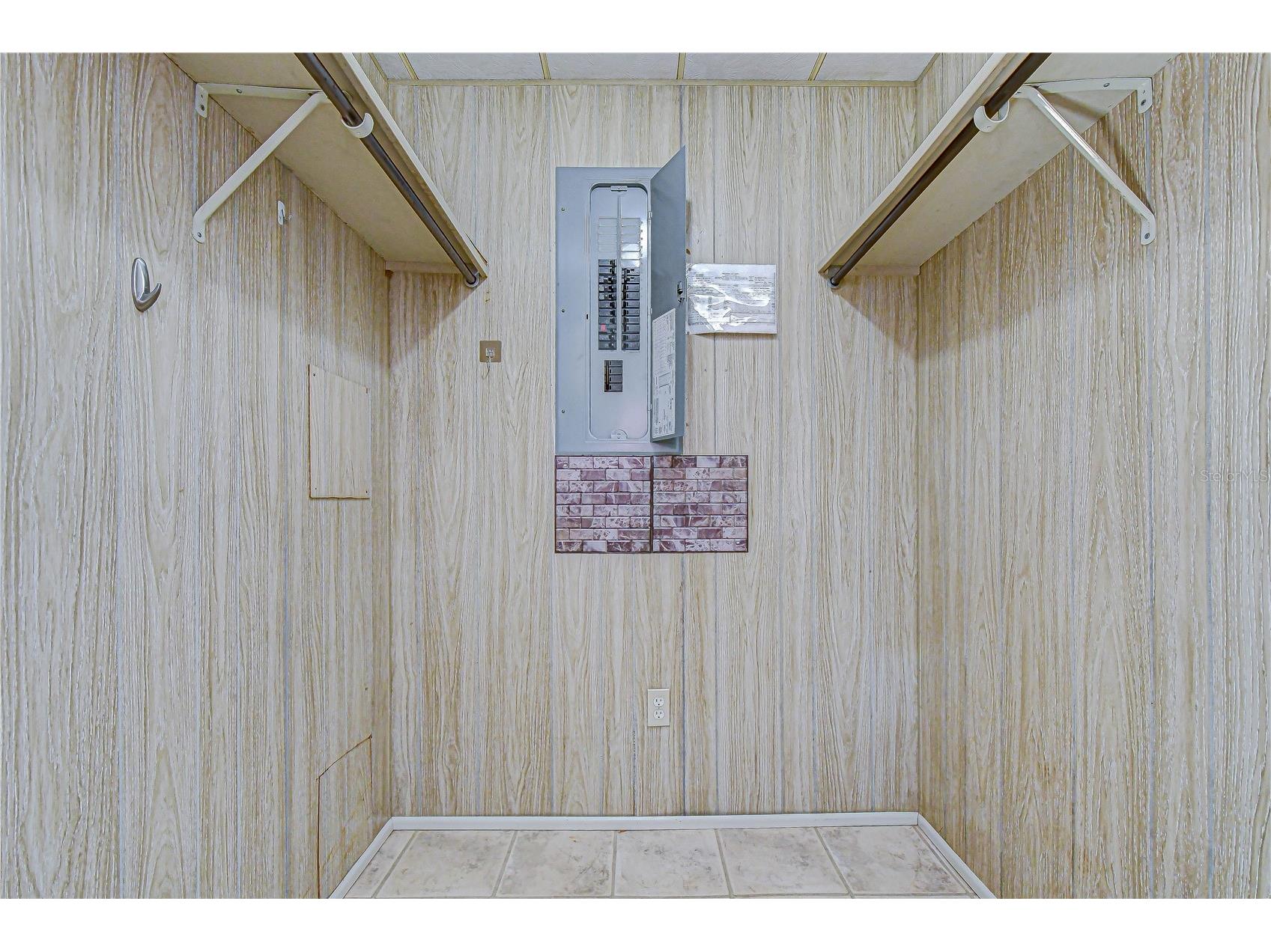  Zephyrhills FL 33541 TB8473680 image27