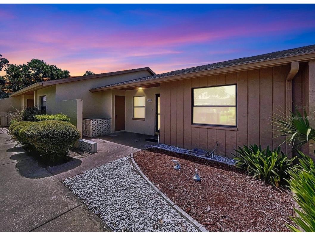  Zephyrhills FL 33542 TB8342650 image1