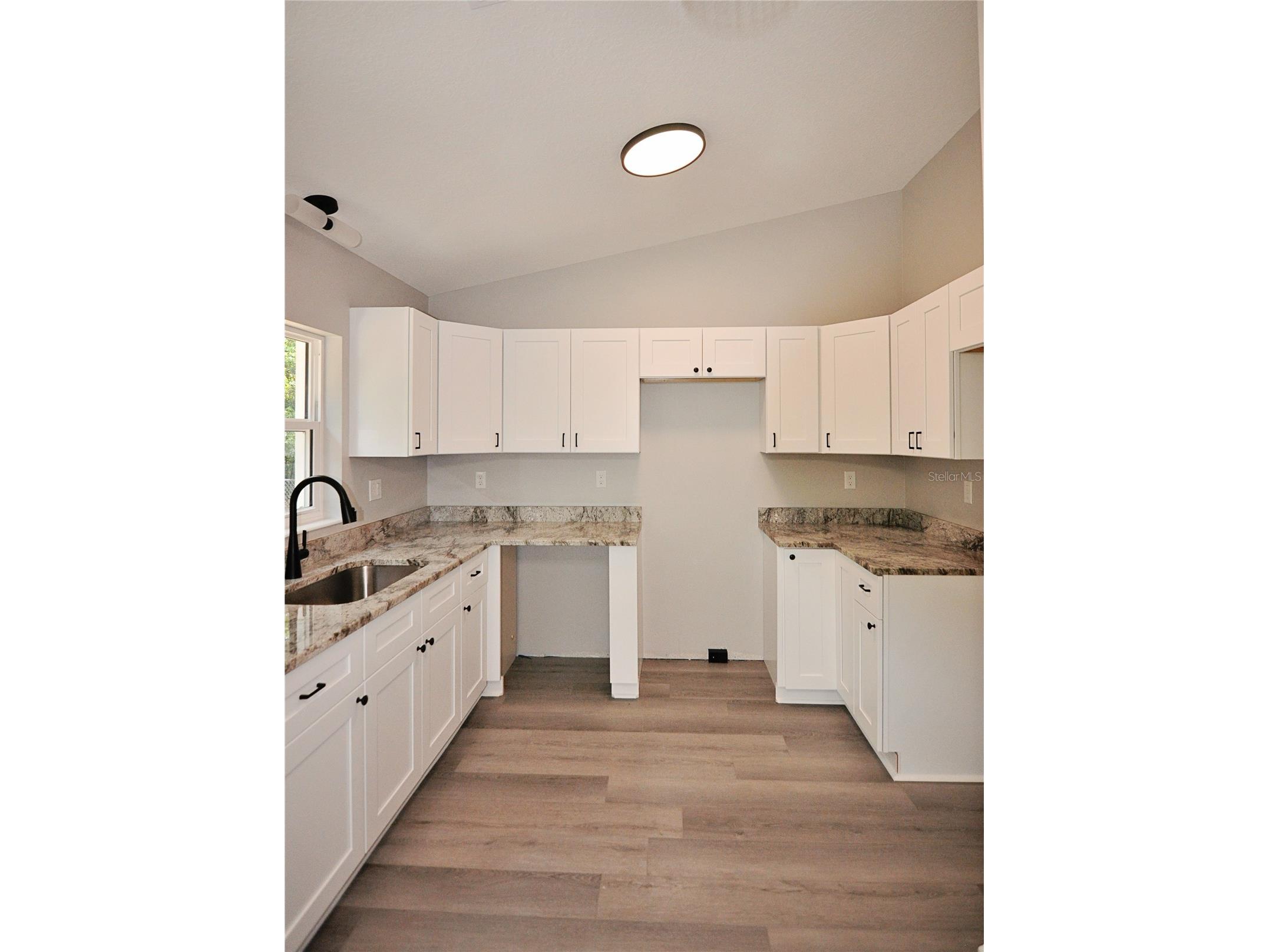  Zephyrhills FL 33542 TB8502201 image15
