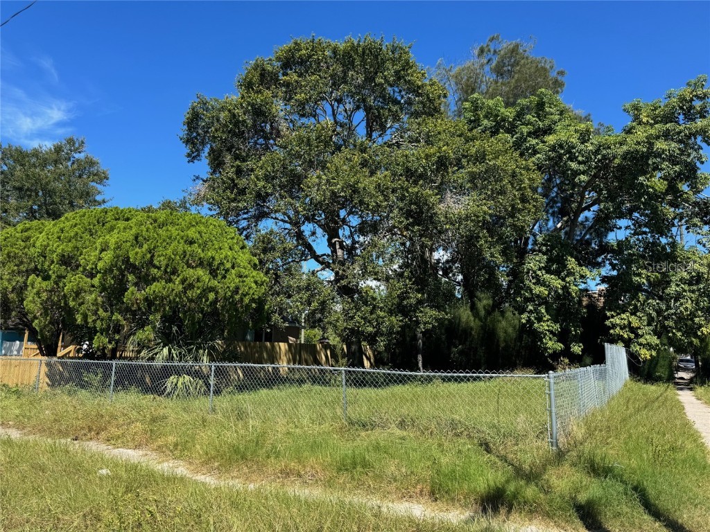 0 16th Avenue S Saint Petersburg FL 33711 TB8430303 image1