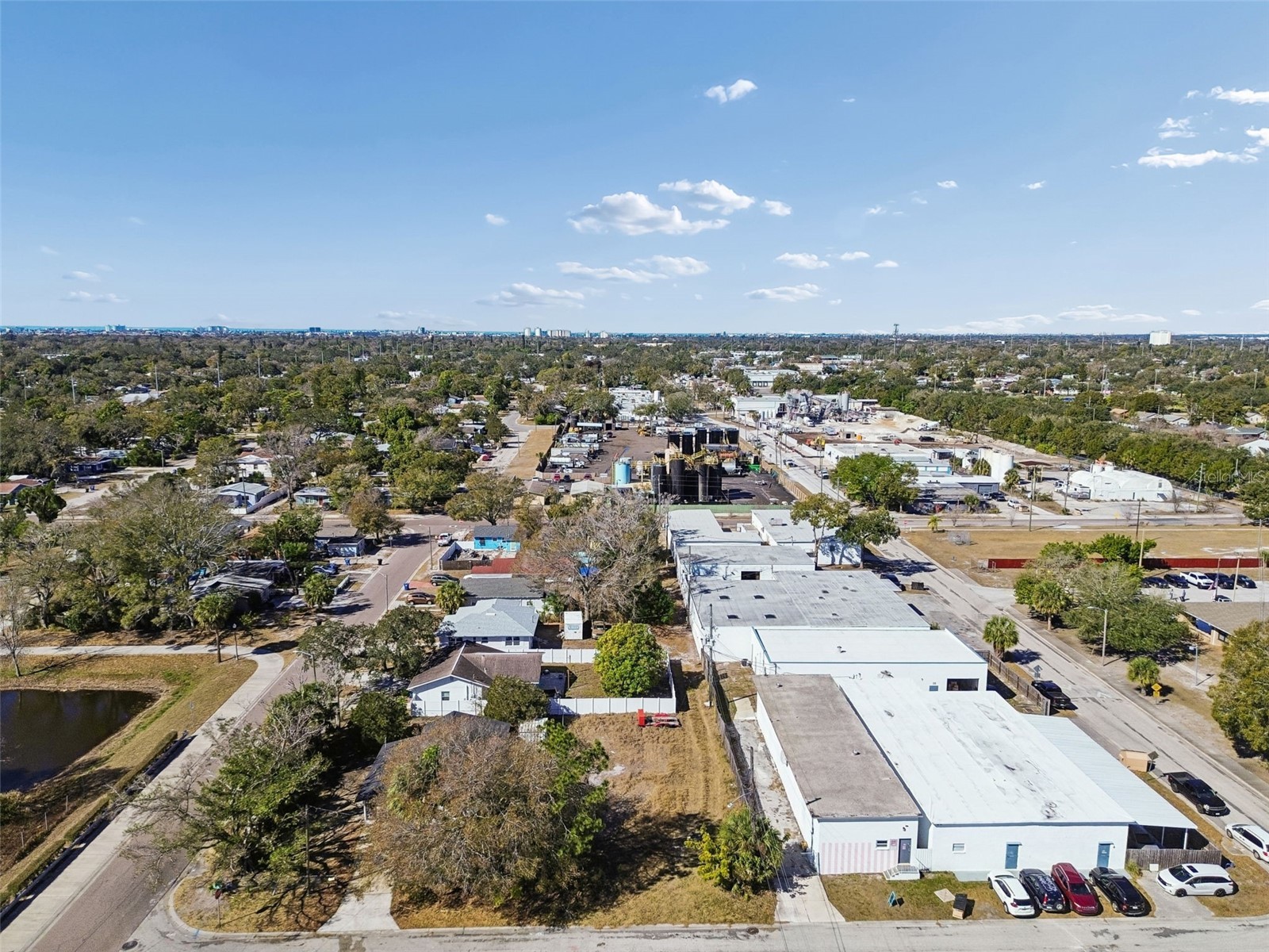 0 42nd St S Saint Petersburg FL 33711 TB8474491 image7