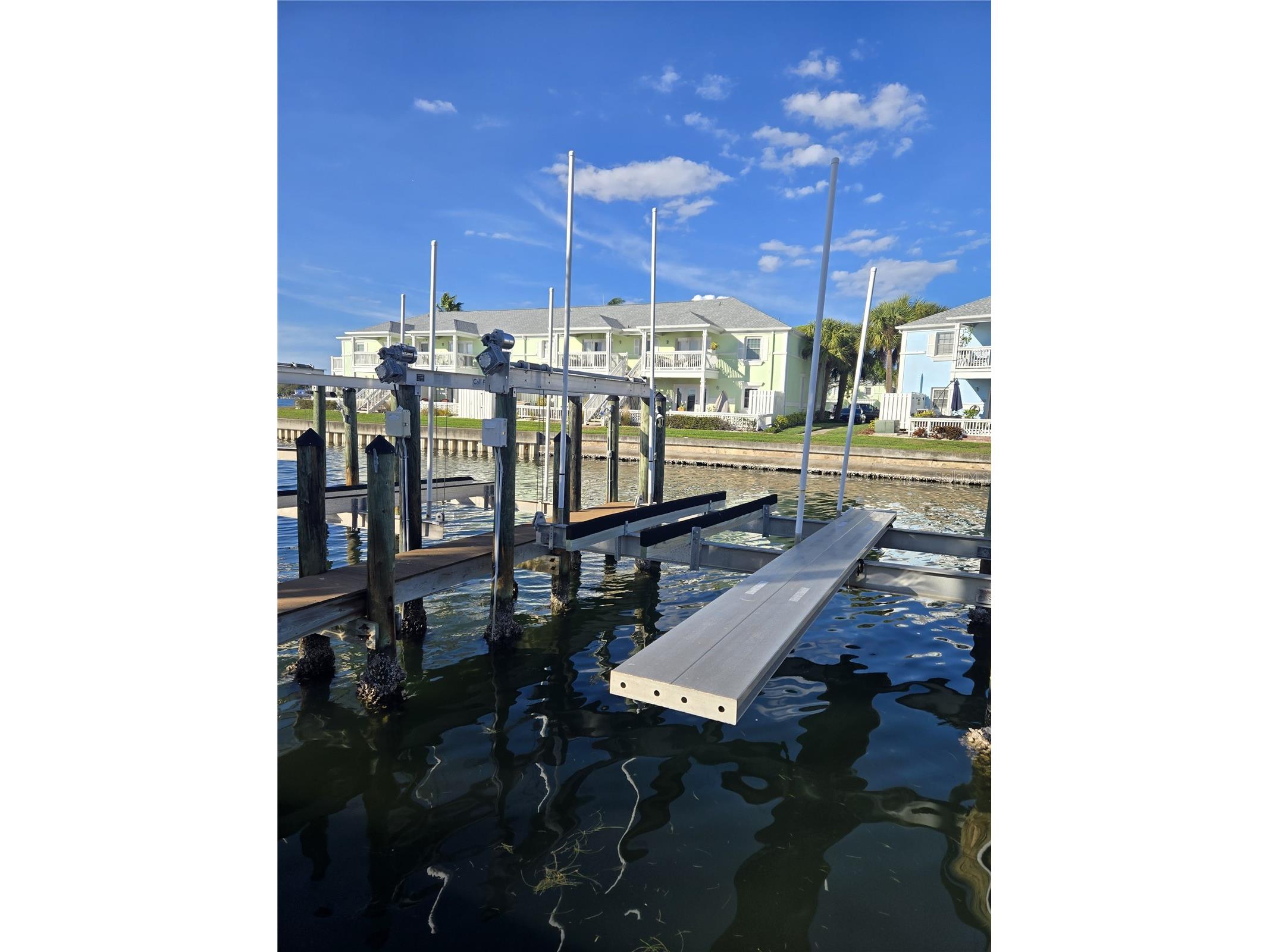 0 Beach Drive SE Saint Petersburg FL 33705 TB8512056 image1