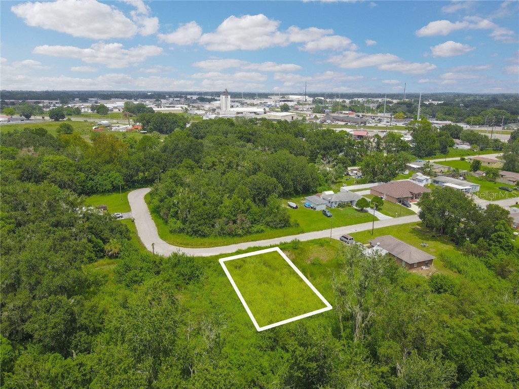 0 Blair Circle S Lakeland FL 33803 L4939156 image1