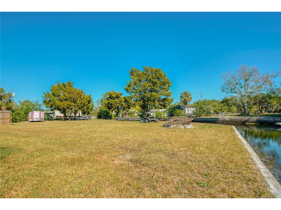 0 Capri Lane #17 Hudson FL 34667 W7872390 image1