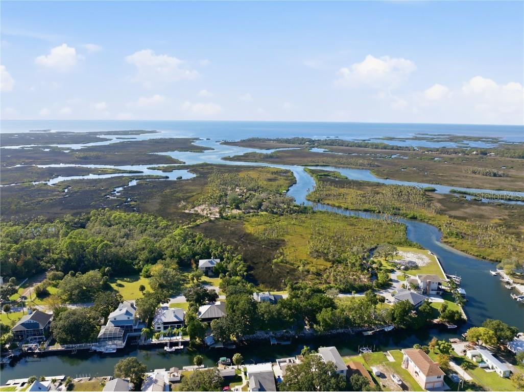 0 Circle Drive Weeki Wachee FL 34607 - WEEKI WACHEE RIVER W7880772 image18