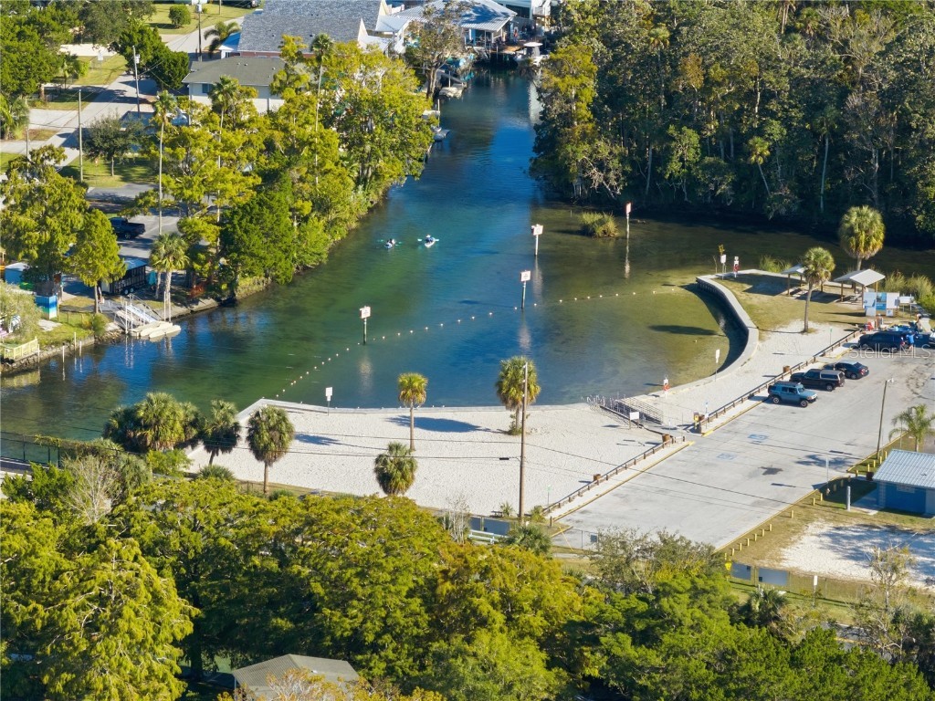 0 Circle Drive Weeki Wachee FL 34607 - WEEKI WACHEE RIVER W7880772 image19