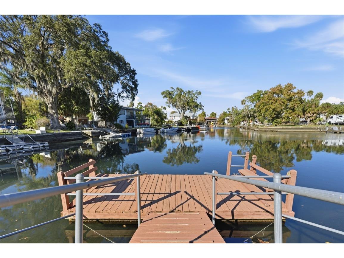 0 Circle Drive Weeki Wachee FL 34607 - WEEKI WACHEE RIVER W7880772 image6