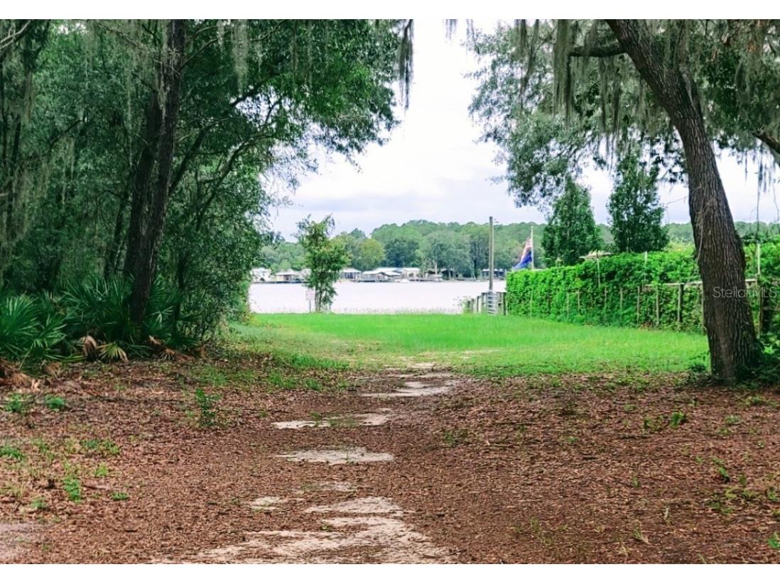 0 Claudia Street Interlachen FL 32148 A4626951 image1