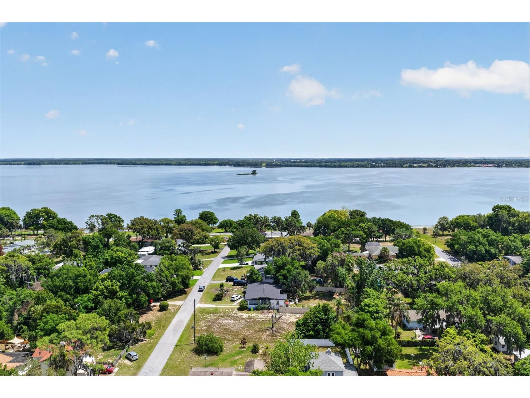 0 E Myrtle Street Howey In The Hills FL 34737 - LITTLE LAKE HARRIS G5110632 image1