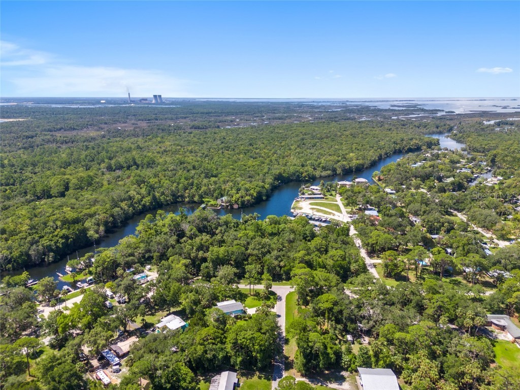 0 Hickory Avenue Yankeetown FL 34498 OM682619 image14