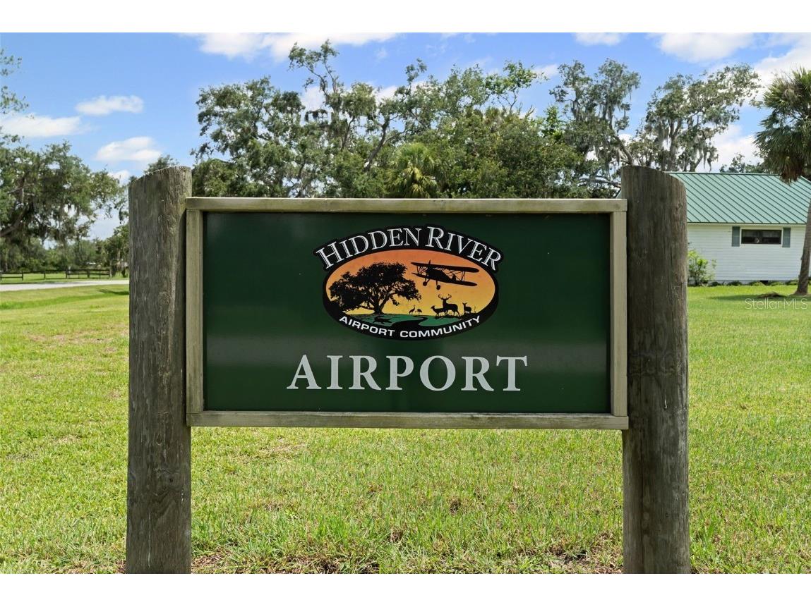 0 Hidden River Rd Sarasota FL 34240 A4656689 image2