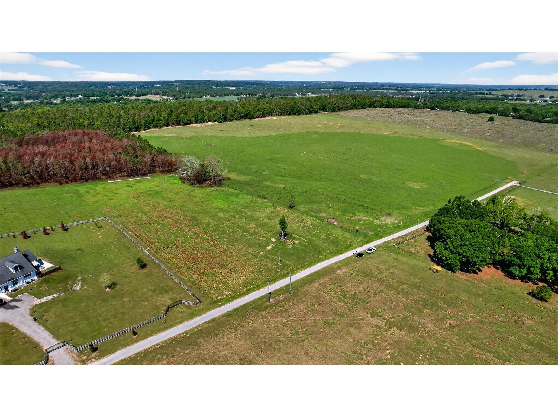 0 Hilltop Horizons Place Dade City FL 33523 TB8491822 image1
