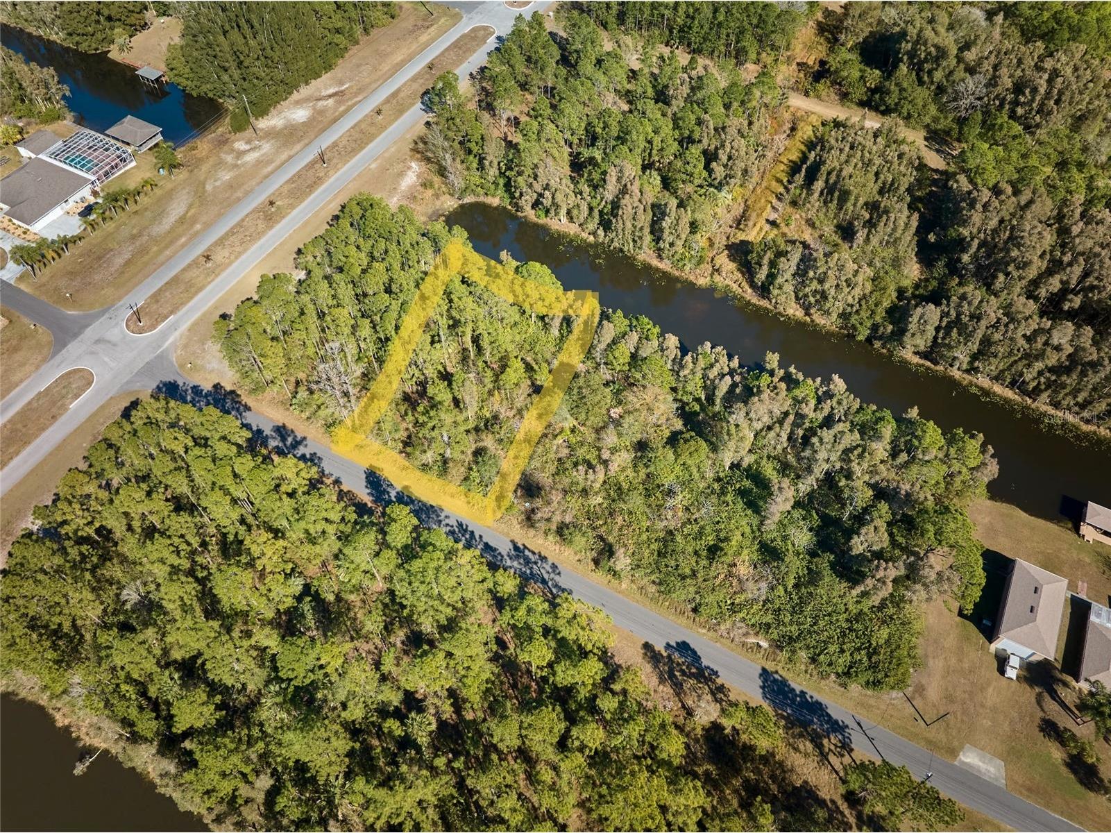 0 Lantana Drive S Indian Lake Estates FL 33855 TB8472619 image3