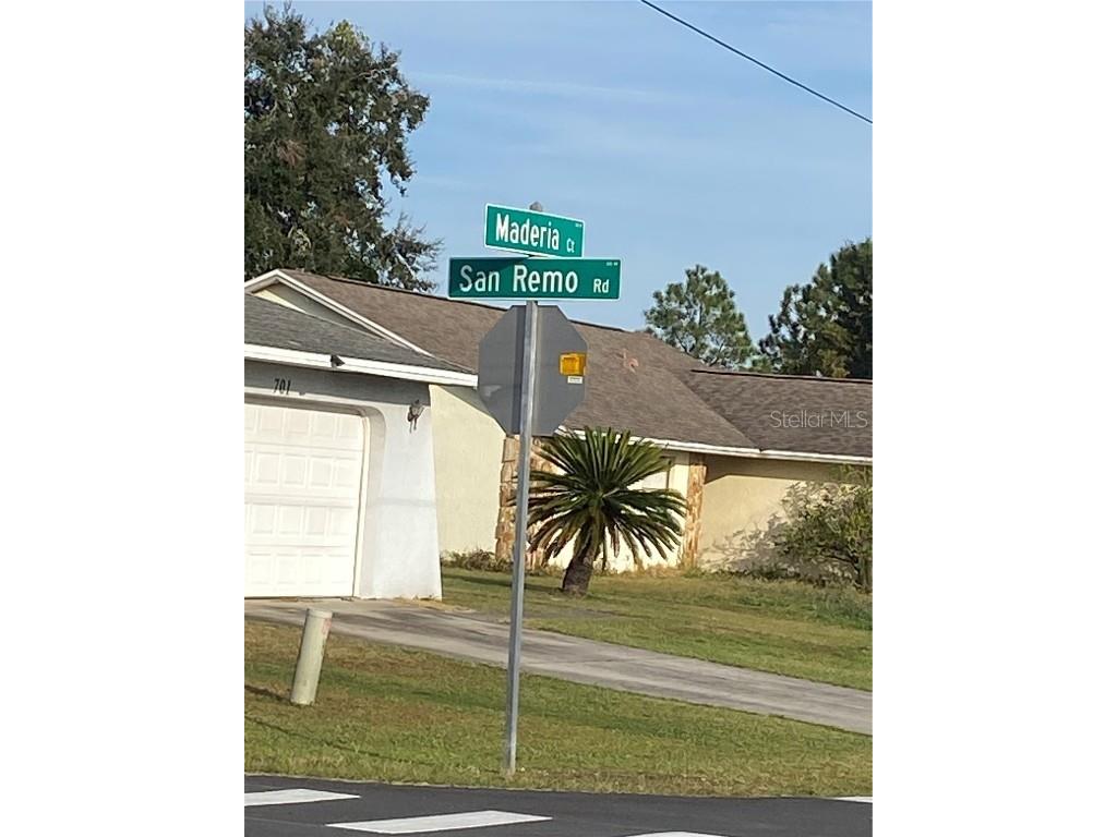 0 Maderia Court Kissimmee FL 34758 S5139575 image4