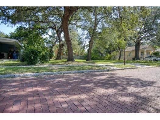 000 Newton Avenue S Saint Petersburg FL 33701 U8206275 image10