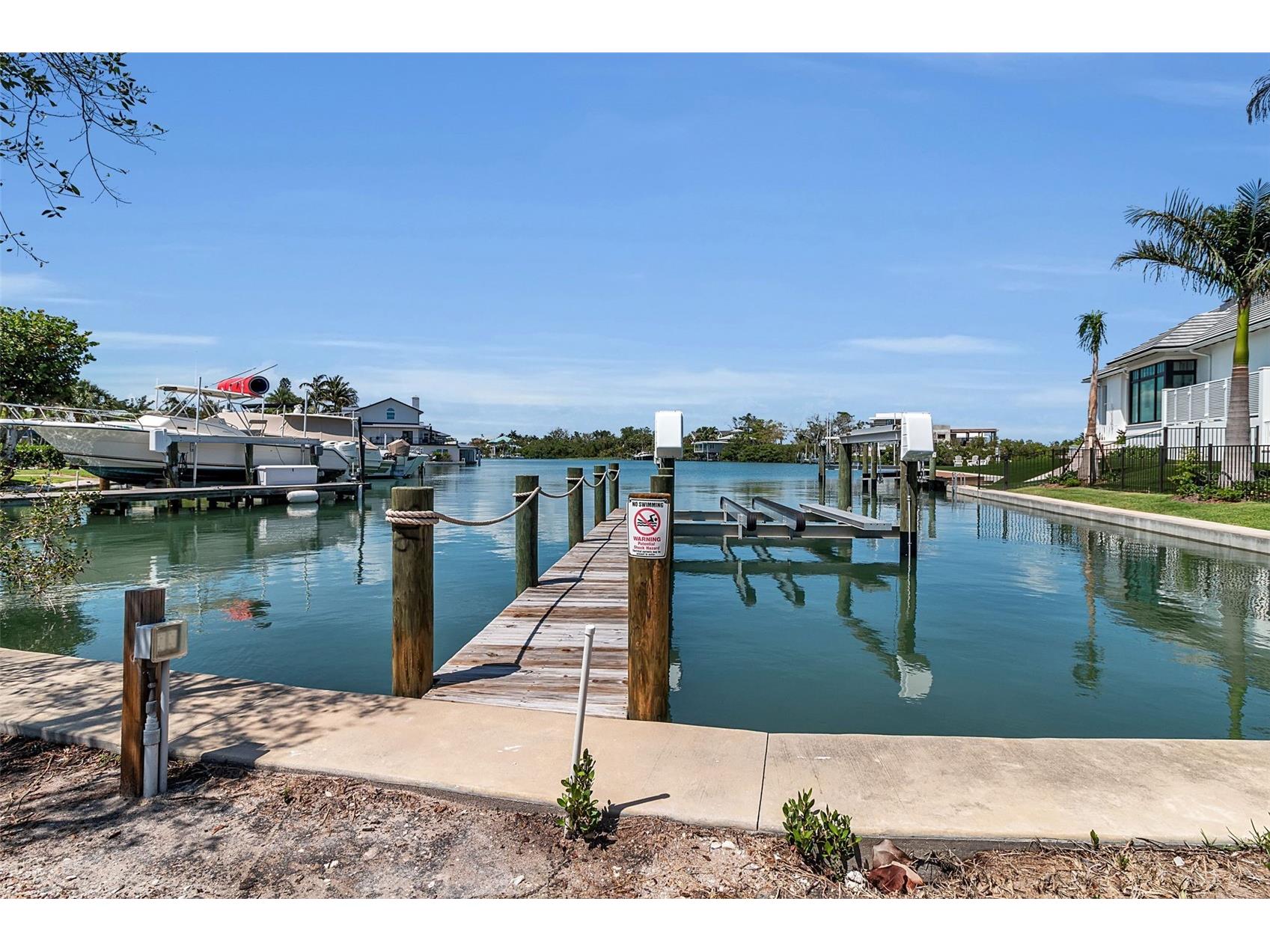 0 Roberts Point Road Sarasota FL 34242 - HANSON BAYOU A4694385 image6