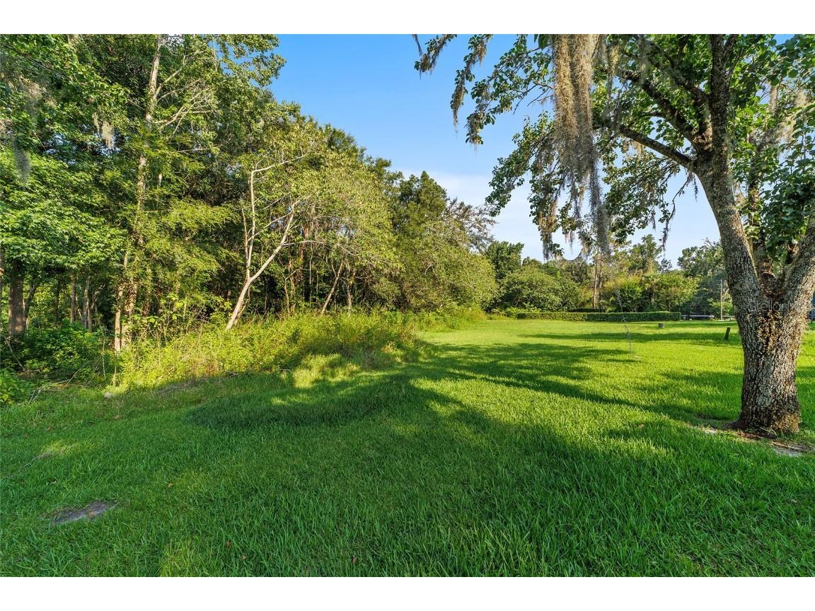 0 SE 12th Circle Ocala FL 34480 OM660497 image1