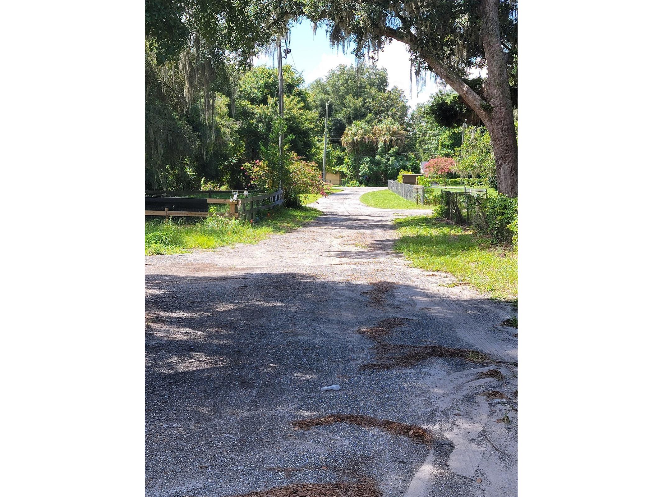 0 SE 464c Highway Ocklawaha FL 32179 G5112813 image13