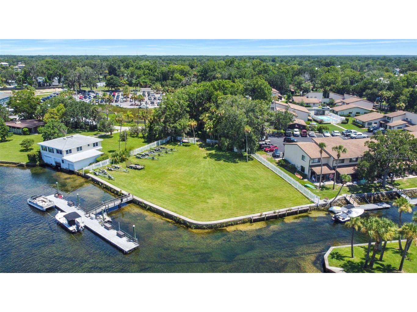 0 SE Paradise Circle Crystal River FL 34429 - KING'S BAY W7844485 image1